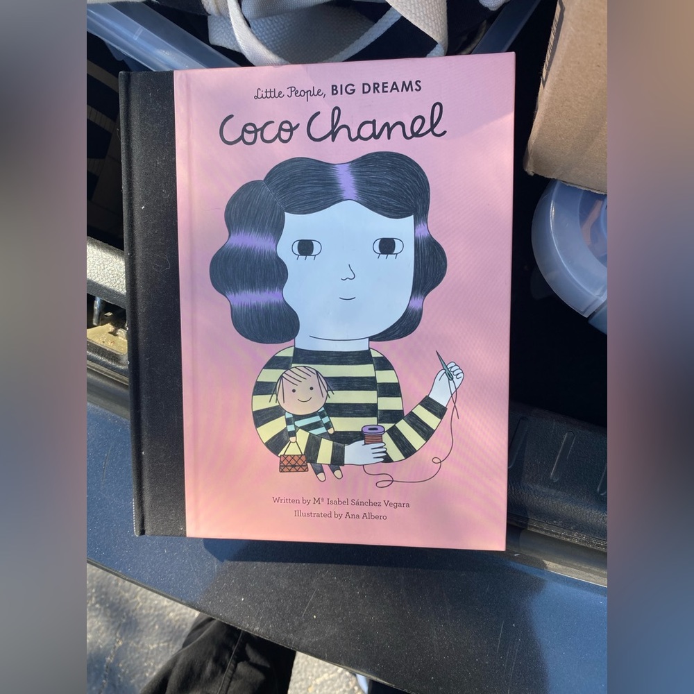 LITTLE PEOPLE BIG DREAMS COCO CHANEL BOOK